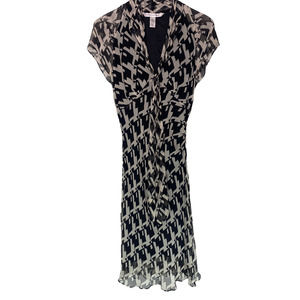 Diane Von Furstenberg Black and White Dress